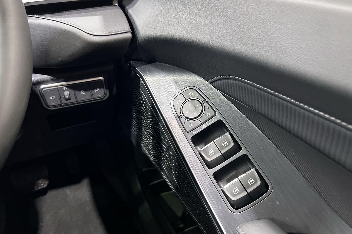 2025 GWM Haval H6 Ultra PHEV B01