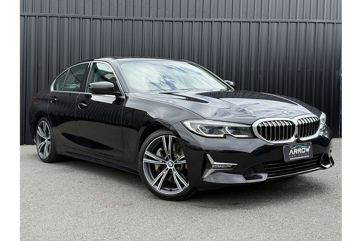 2022 BMW 3 Series 330i Luxury Line G20