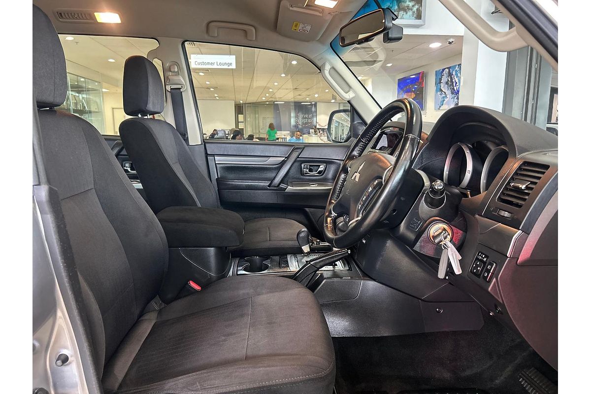 2020 Mitsubishi Pajero GLX NX