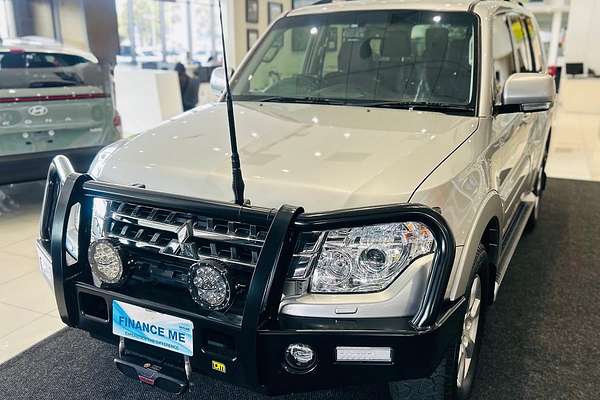 2020 Mitsubishi Pajero GLX NX