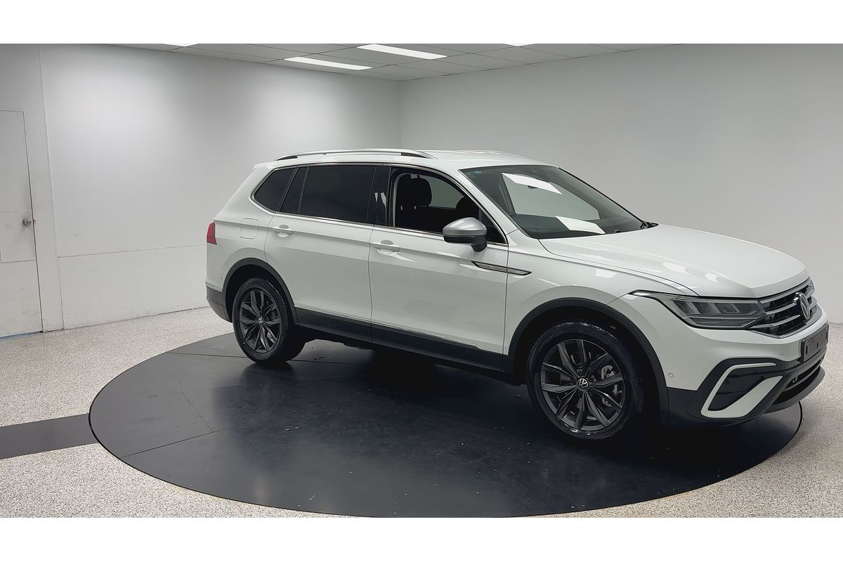 2022 Volkswagen Tiguan 162TSI Adventure Allspace 5N