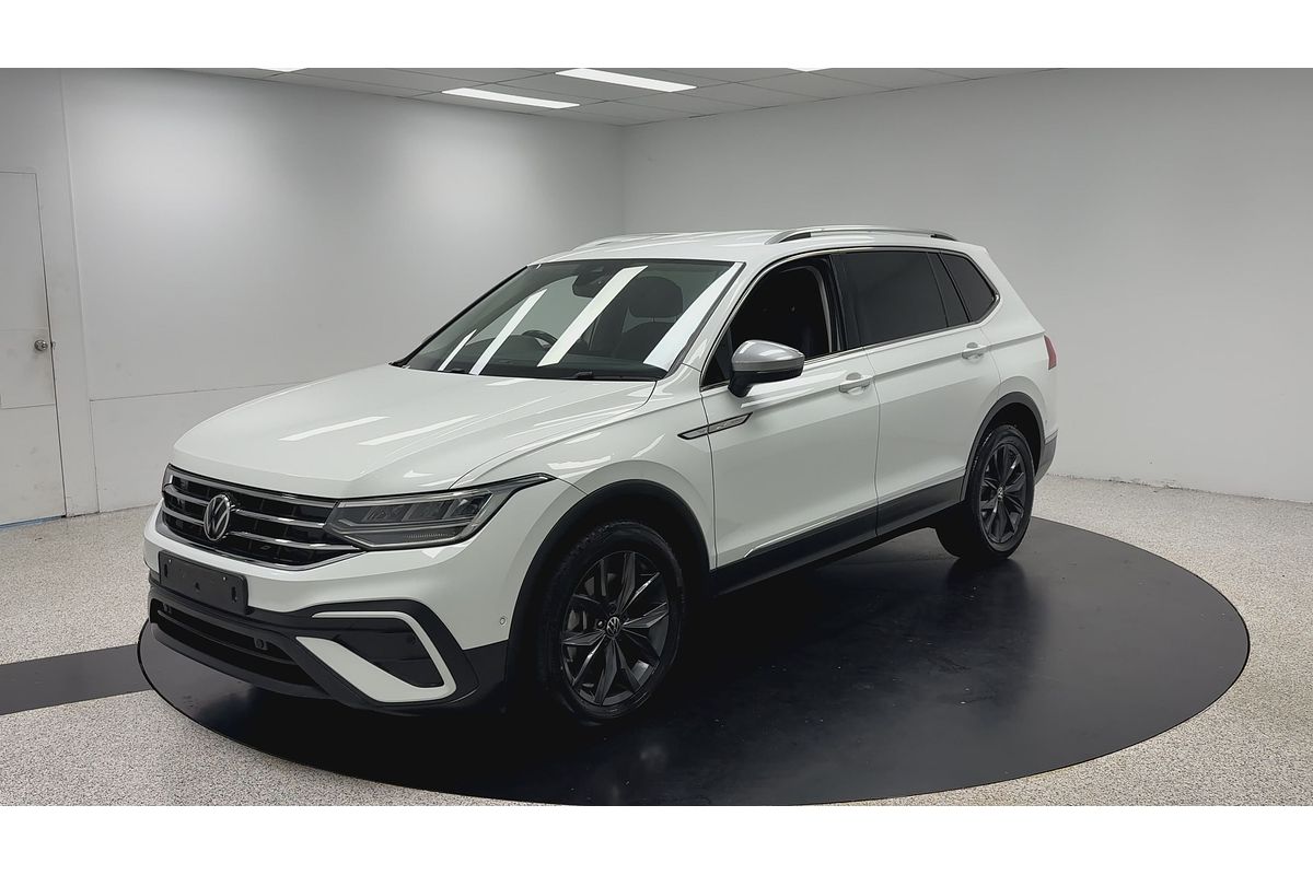 2022 Volkswagen Tiguan 162TSI Adventure Allspace 5N