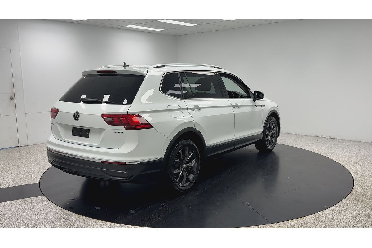 2022 Volkswagen Tiguan 162TSI Adventure Allspace 5N