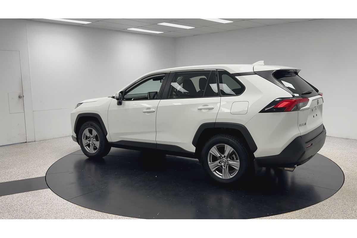 2022 Toyota RAV4 GX MXAA52R