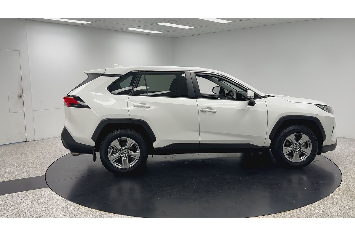 2022 Toyota RAV4 GX MXAA52R