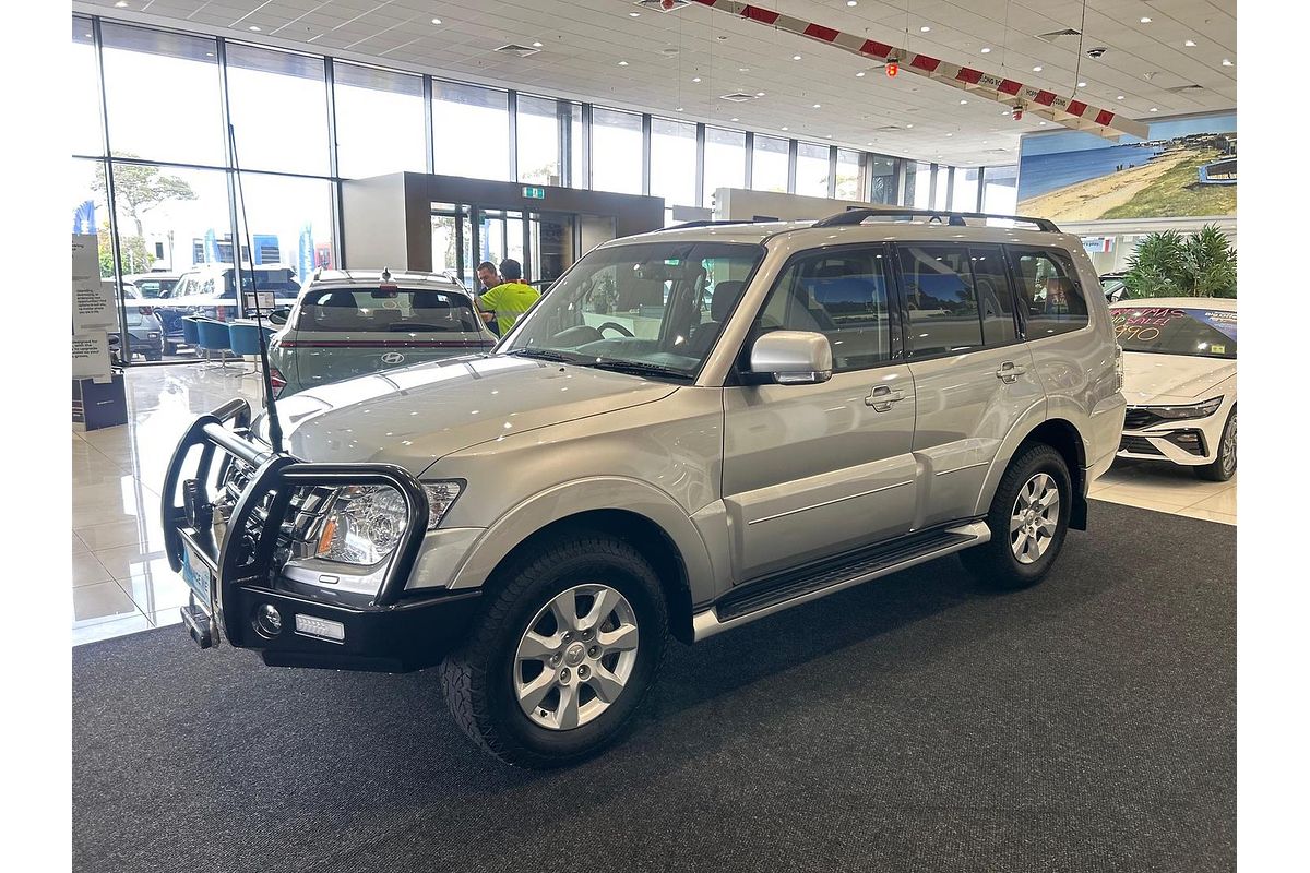 2020 Mitsubishi Pajero GLX NX