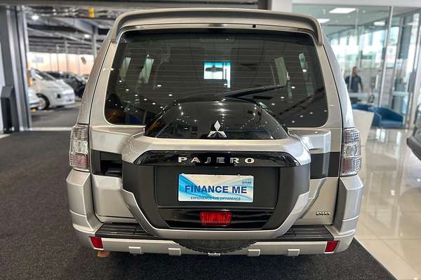 2020 Mitsubishi Pajero GLX NX