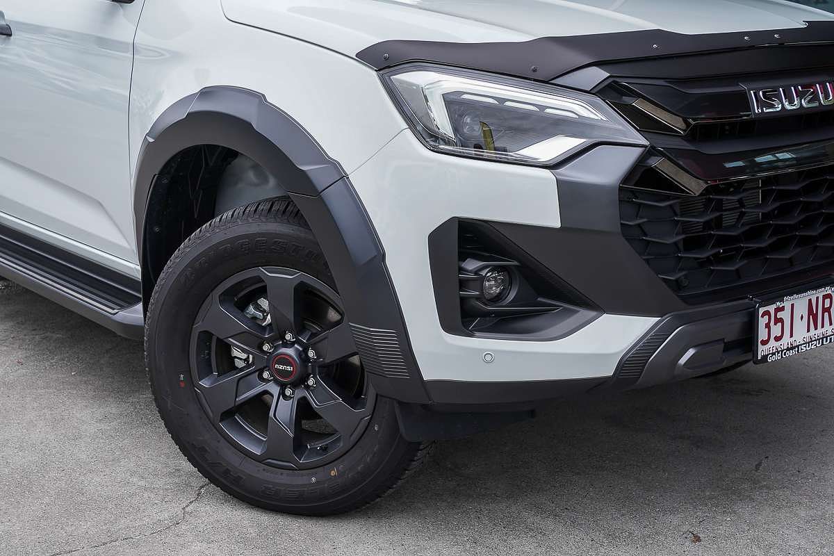 2025 Isuzu D-MAX X-TERRAIN 4X4