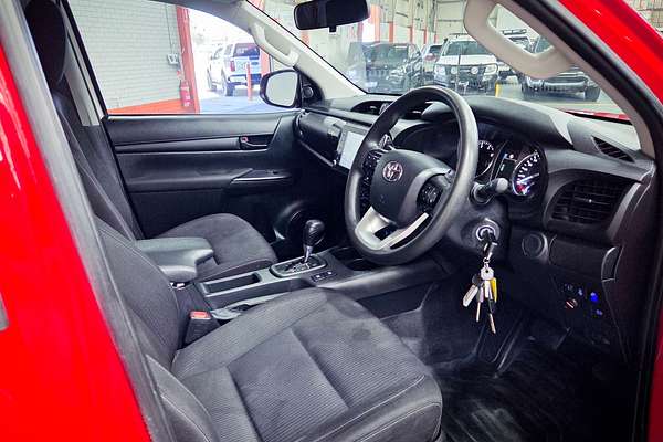 2021 Toyota Hilux SR GUN126R 4X4