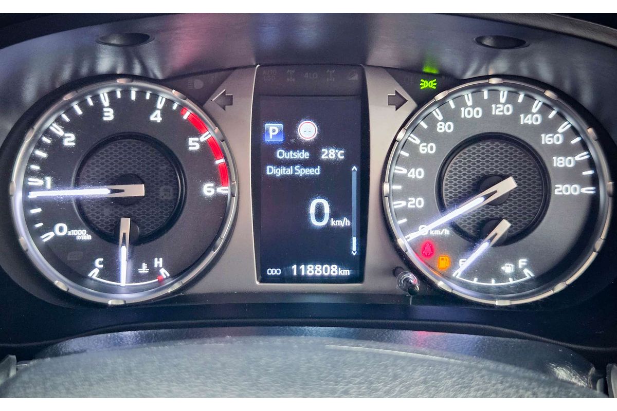 2021 Toyota Hilux SR GUN126R 4X4