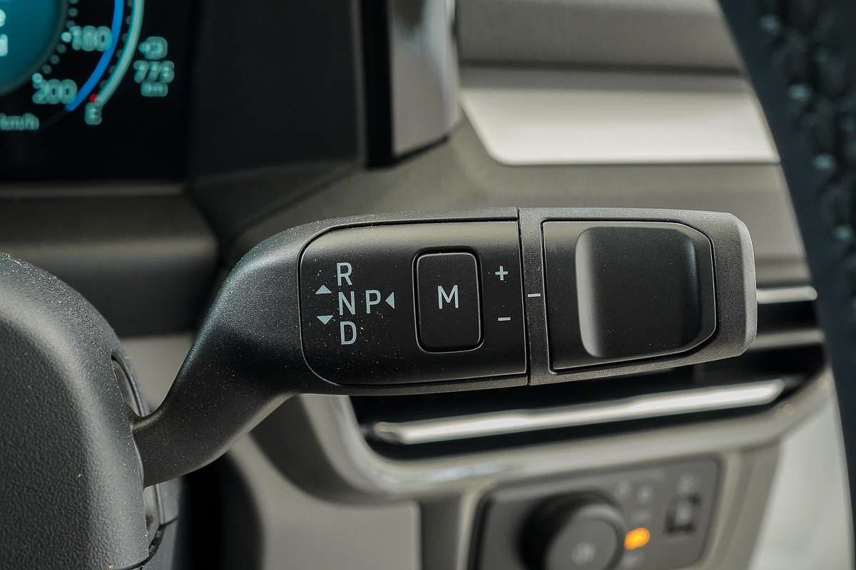 2025 Volkswagen Transporter TDI 125kW NSN LWB Low Roof