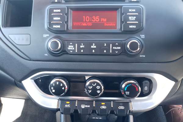 2014 Kia Rio S UB