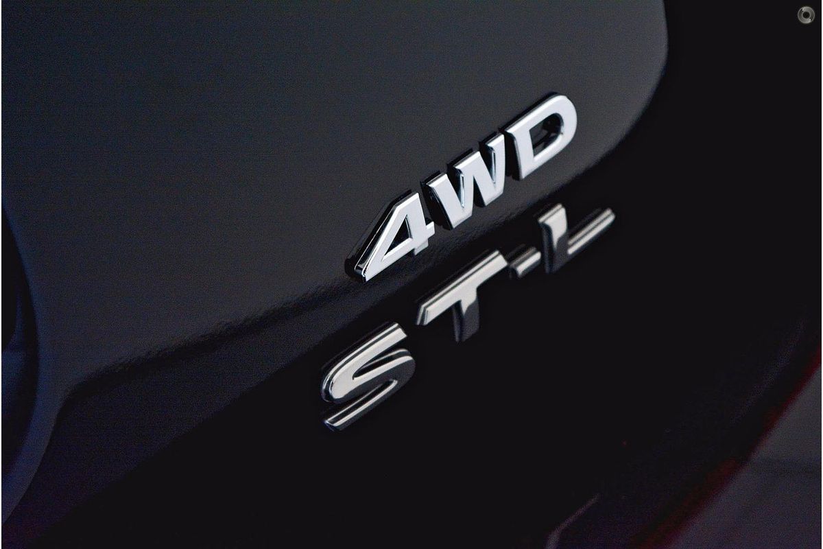 2018 Nissan Pathfinder ST-L R52 Series II