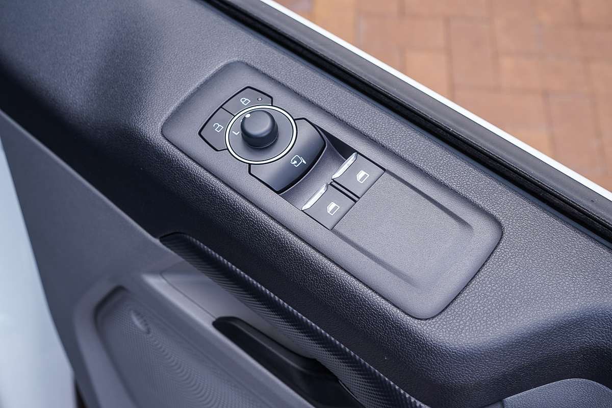 2025 Ford Transit Custom Trail LWB AV LWB Low Roof