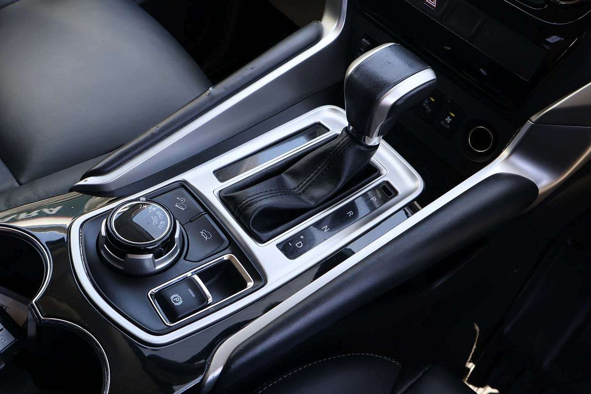 2018 Mitsubishi Pajero Sport Exceed QE