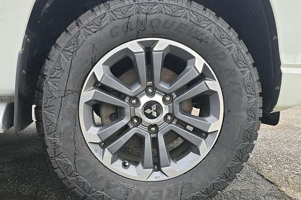 2019 Mitsubishi Triton GLS MR 4X4