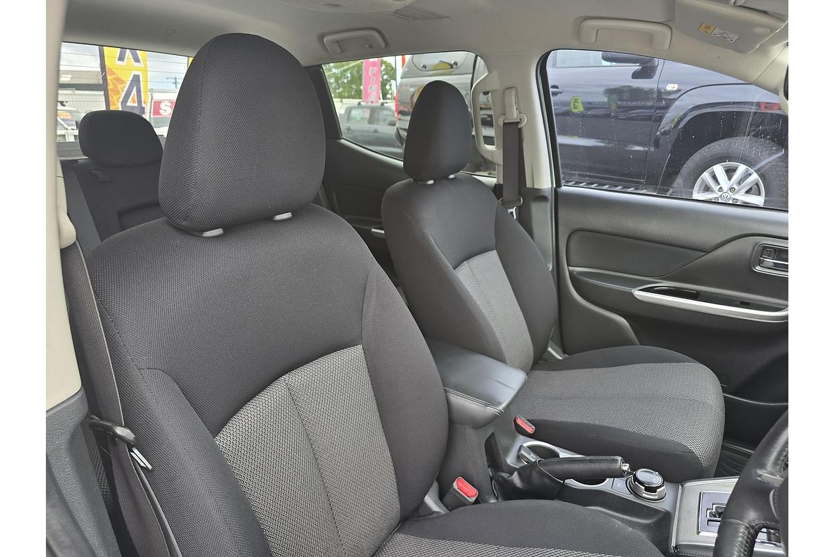 2019 Mitsubishi Triton GLS MR 4X4