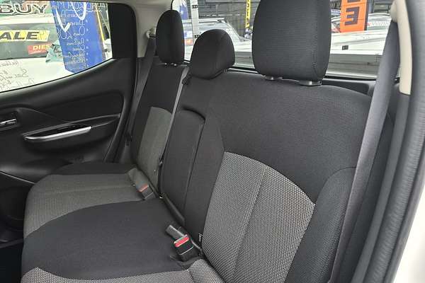 2019 Mitsubishi Triton GLS MR 4X4