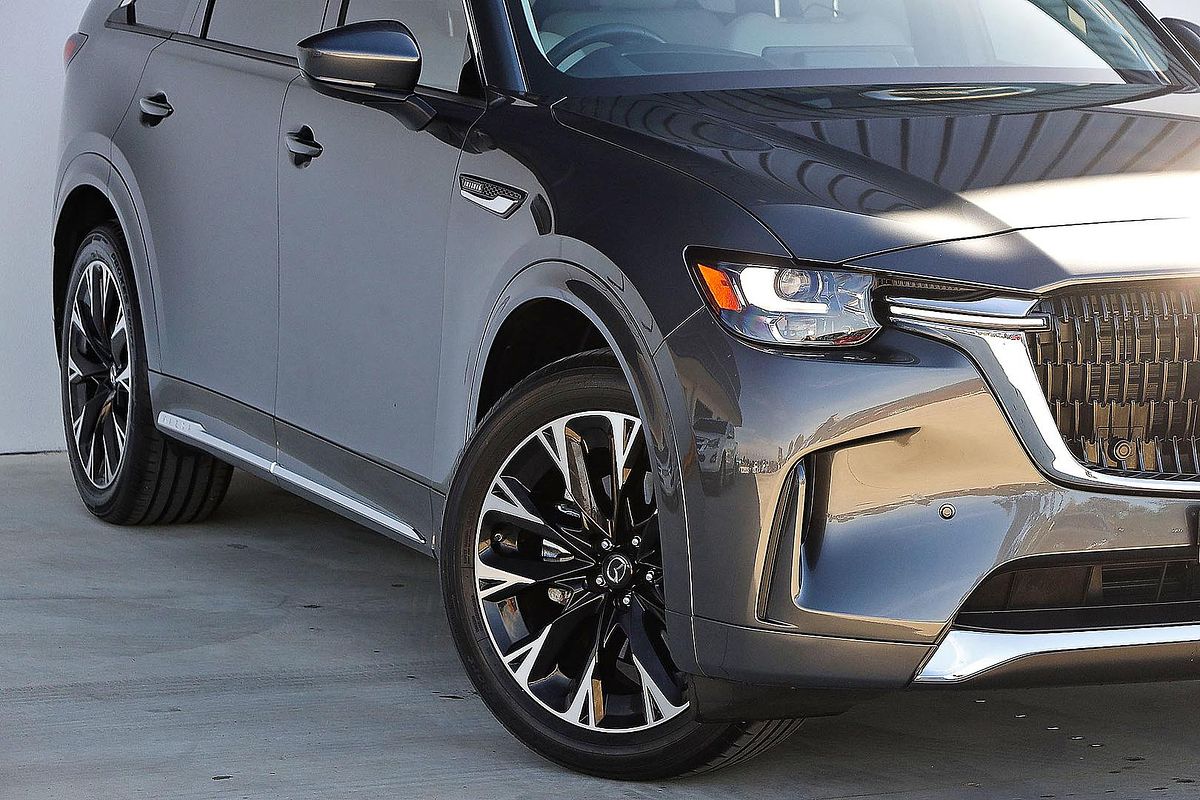 2025 Mazda CX-90 D50e Azami KK