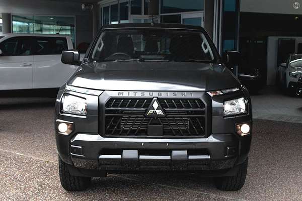 2025 Mitsubishi Triton GLX MV 4X4
