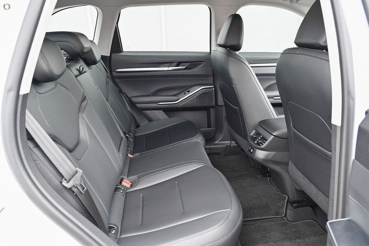 2025 GWM Haval H6 Lux Hybrid B01