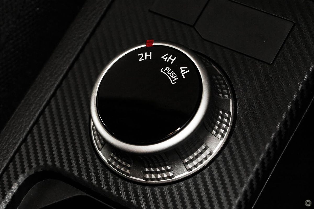 2025 Mitsubishi Triton GLX MV 4X4