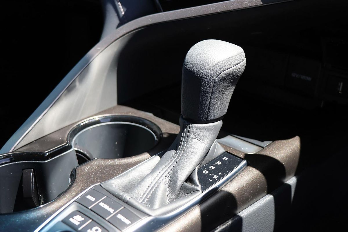 2022 Toyota Camry Ascent AXVH70R