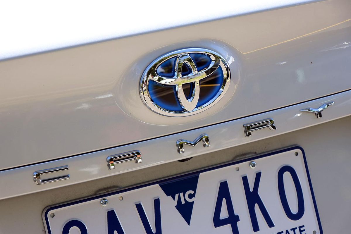 2022 Toyota Camry Ascent AXVH70R