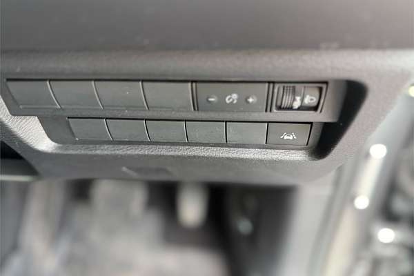 2022 Mitsubishi Outlander ES ZM