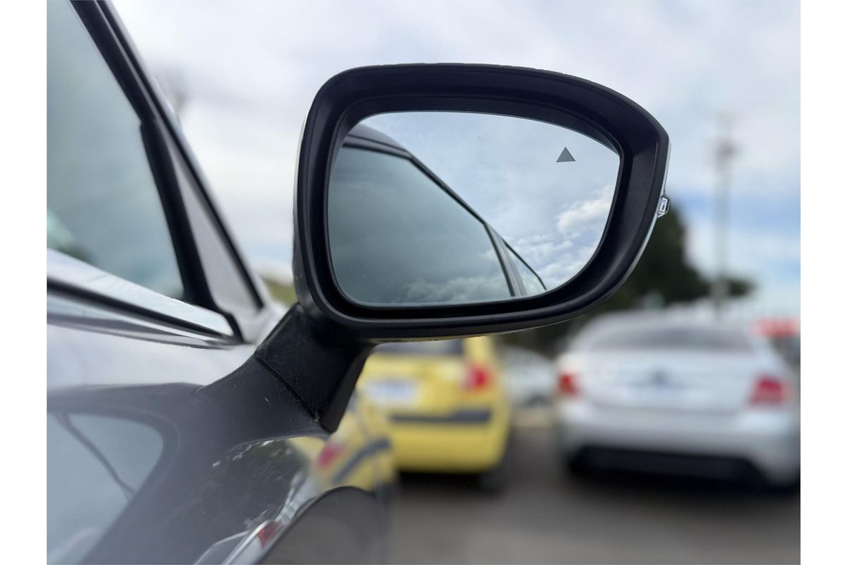 2022 Mitsubishi Outlander ES ZM