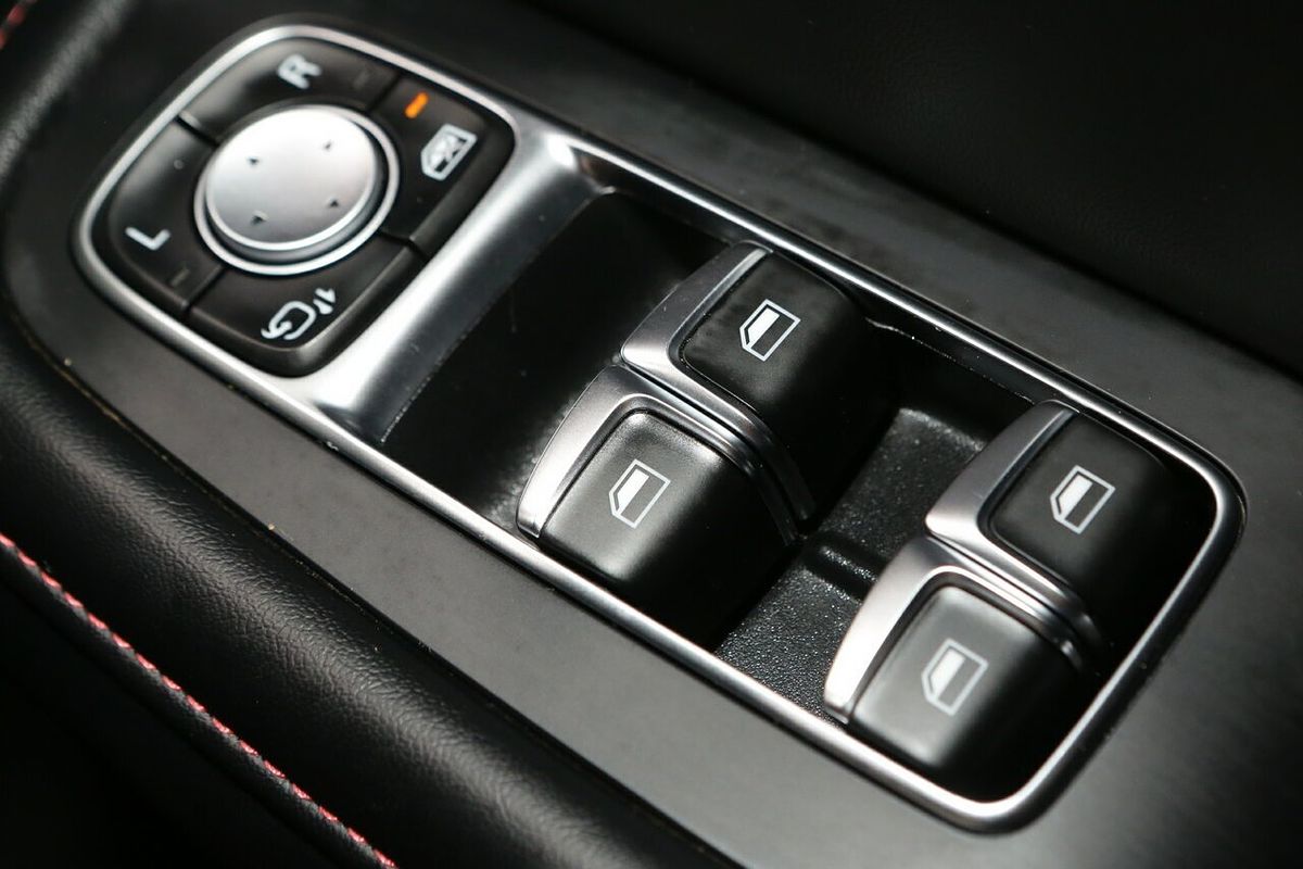 2024 MG HS Vibe AS33