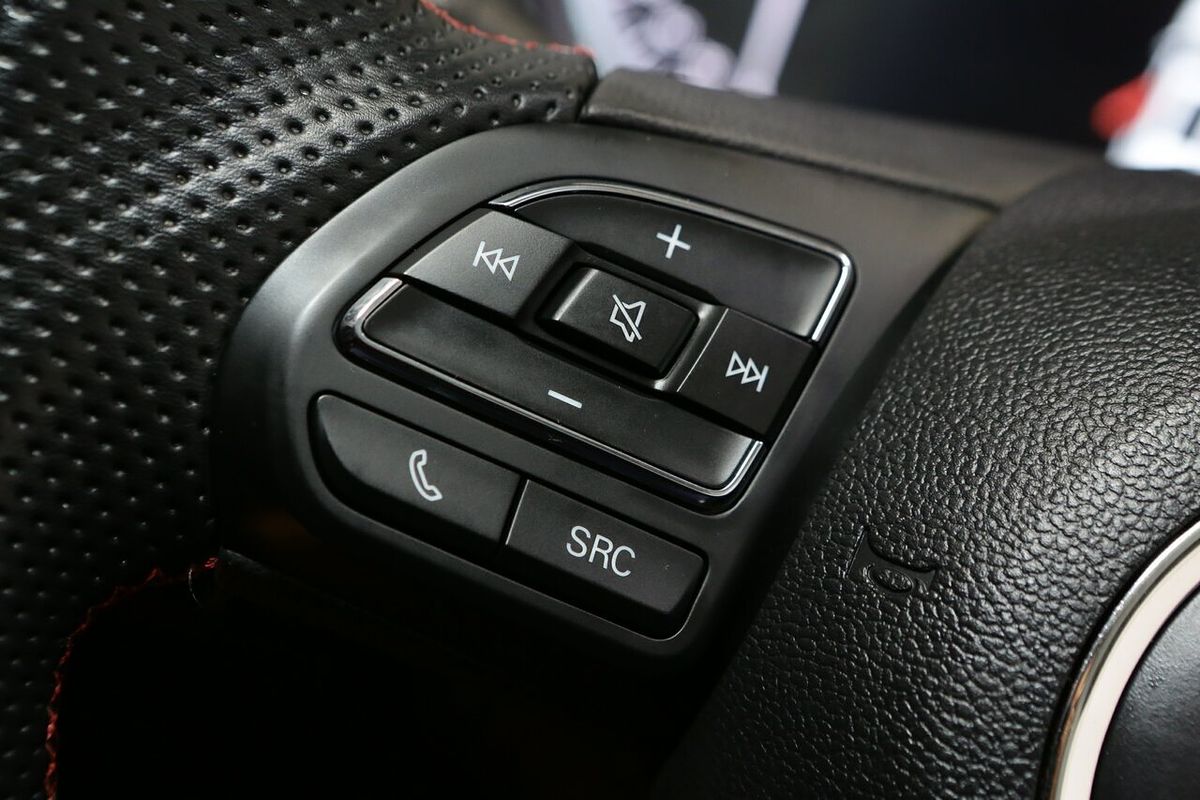 2024 MG HS Vibe AS33