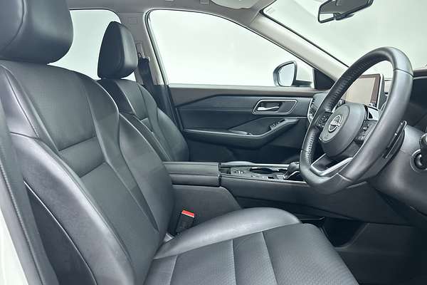 2023 Nissan X-TRAIL ST-L T33