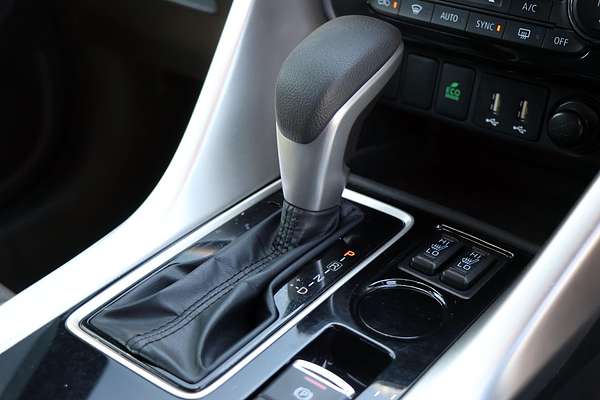 2023 Mitsubishi Eclipse Cross Exceed YB