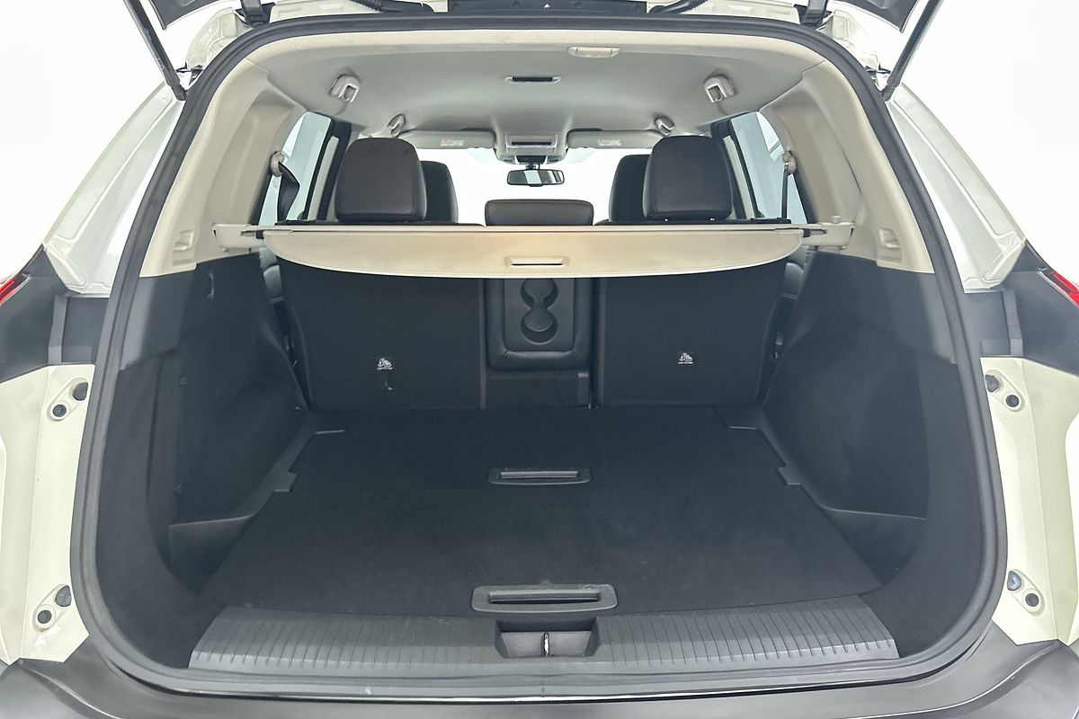 2023 Nissan X-TRAIL ST-L T33