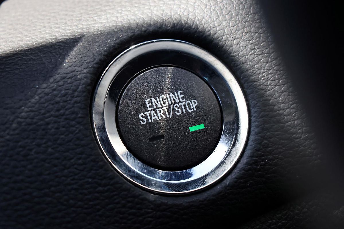 2013 Holden Malibu CDX EM