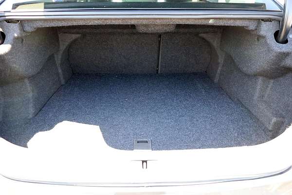 2013 Holden Malibu CDX EM