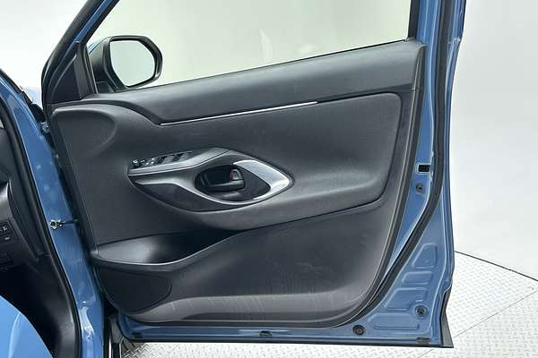 2021 Toyota Yaris Cross GX MXPJ10R thumb-18