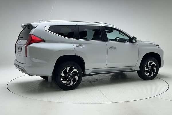 2024 Mitsubishi Pajero Sport GLS QG thumb-2