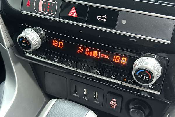 2024 Mitsubishi Pajero Sport GLS QG thumb-15