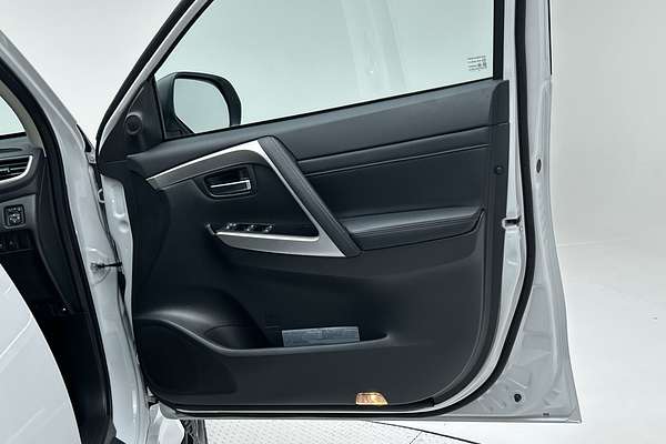 2024 Mitsubishi Pajero Sport GLS QG thumb-18