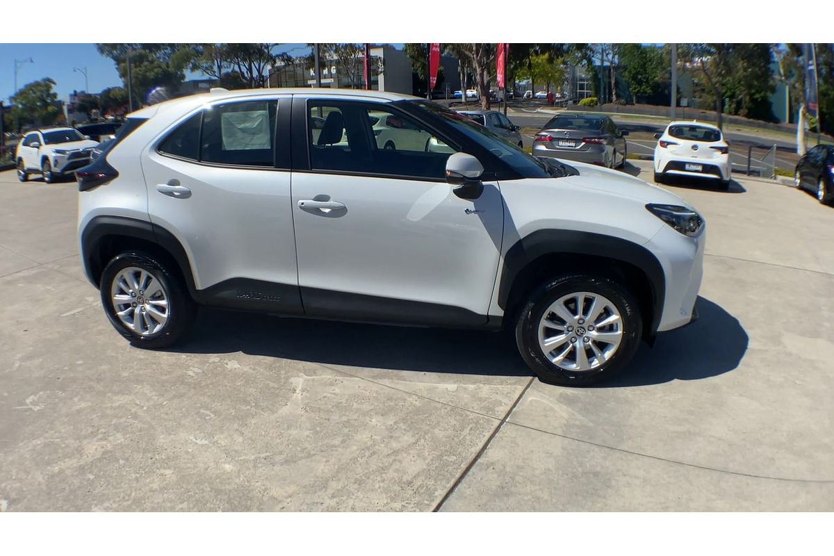 2024 Toyota Yaris Cross GX MXPJ10R