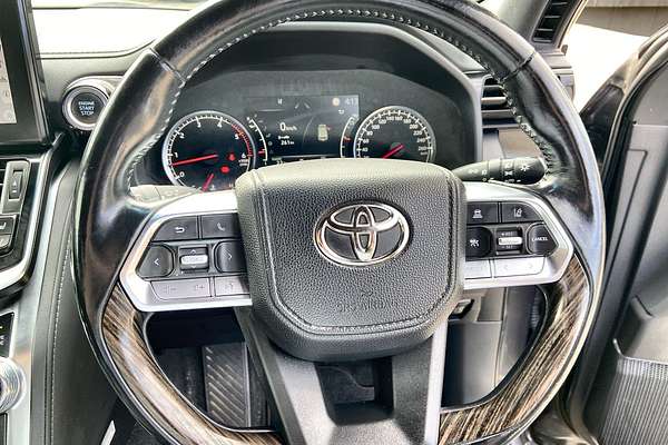 2021 Toyota Landcruiser VX FJA300R