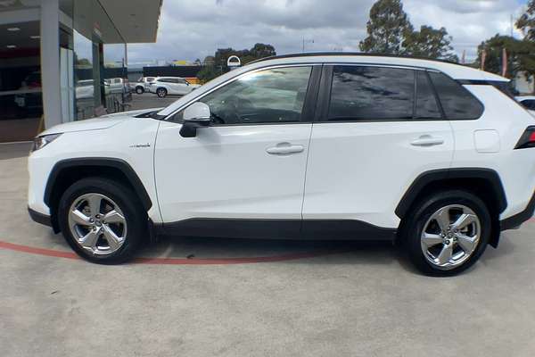 2021 Toyota RAV4 GXL AXAH54R