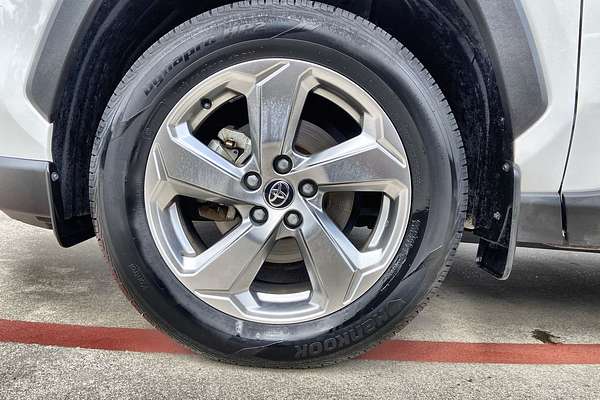 2021 Toyota RAV4 GXL AXAH54R