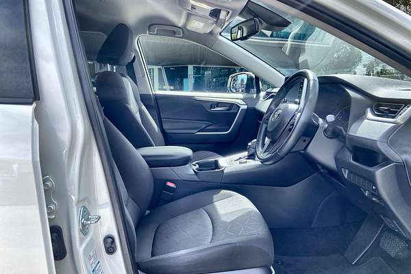 2021 Toyota RAV4 GXL AXAH54R