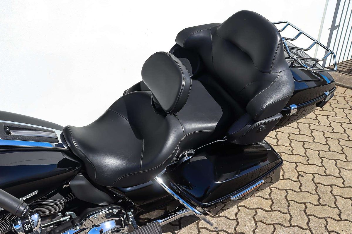 2019 Harley-Davidson FLHTK