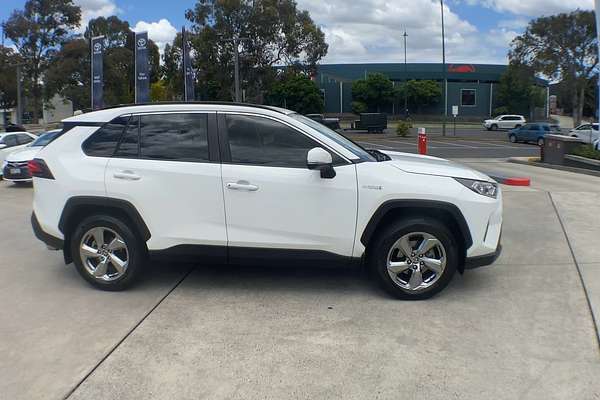 2021 Toyota RAV4 GXL AXAH52R