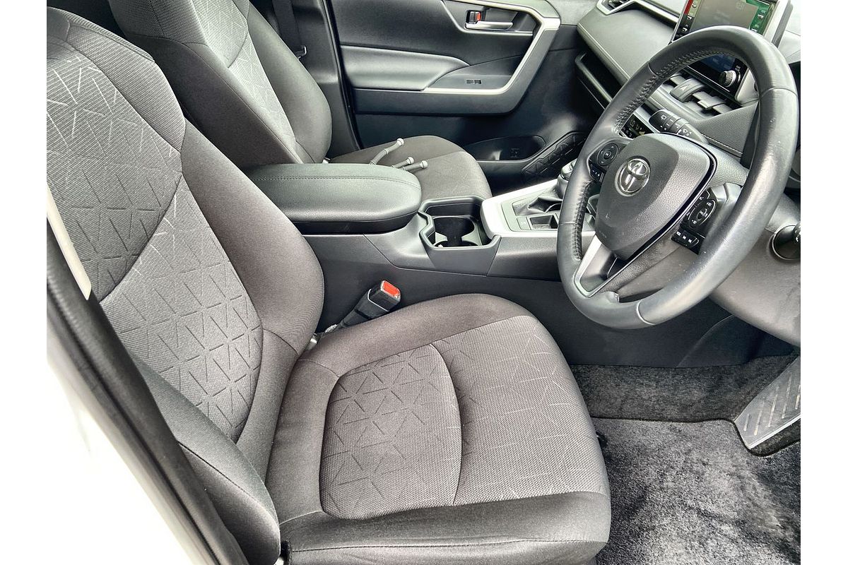 2021 Toyota RAV4 GXL AXAH52R