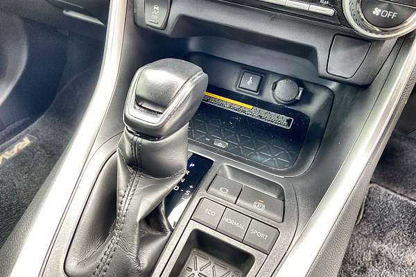 2021 Toyota RAV4 GXL AXAH52R